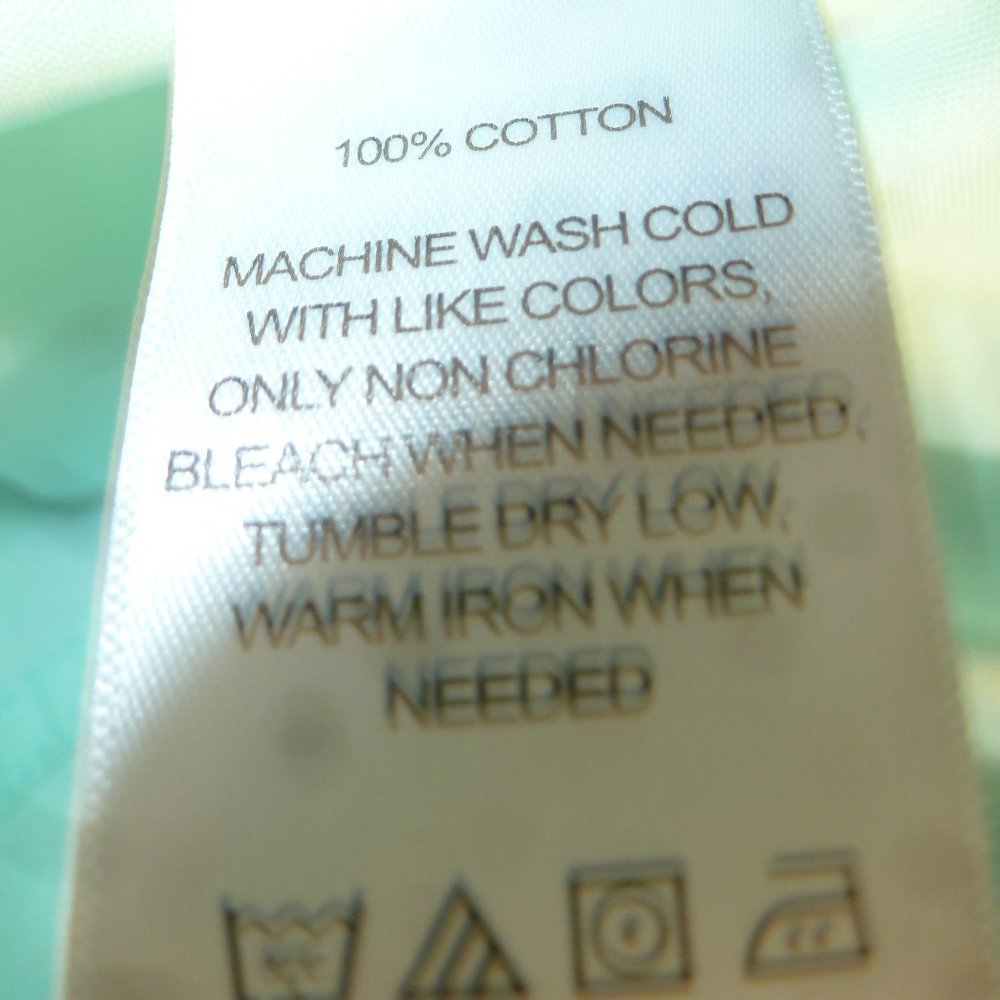Foxcroft Button- front ,Crisp, Easy-Care, Non-Iron Cotton Shirt Sz 4 - Picture 7 of 10